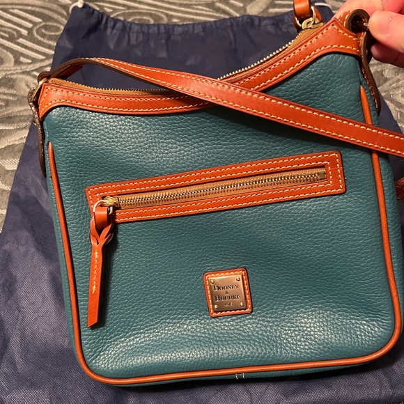Dooney and Bourke Purse - Picture 5 of 7